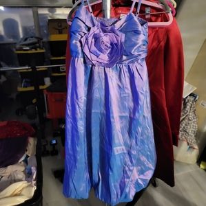 Solution cocktail dress